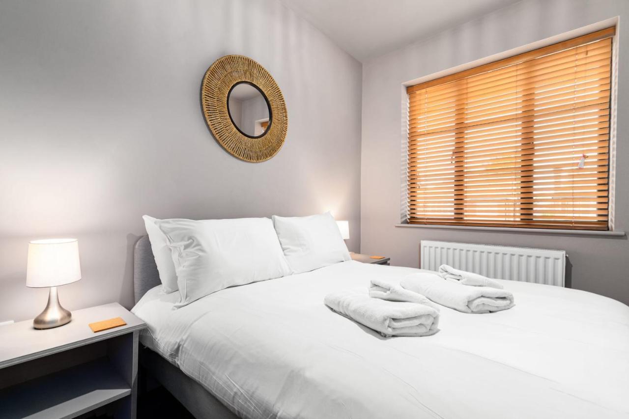 Lovely 2-Bed Apartment - Hosted By Guestready London Exterior photo